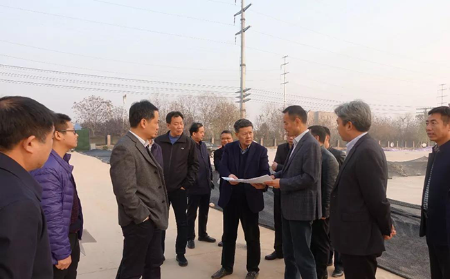 县委书记秦保建到游艇会yth206官方网有限公司新址调研